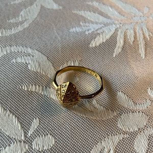 Stella & Dot - gold/crystal ring